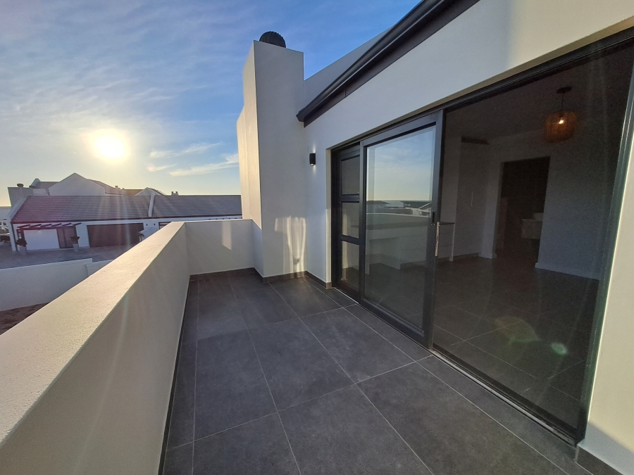 3 Bedroom Property for Sale in Yzerfontein Western Cape